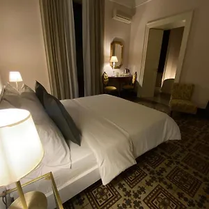 living-suite-catania-pacini.taorminaitalyhotels.com/
