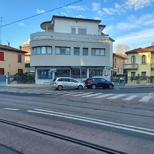Gasthof Marconi House, Mestre